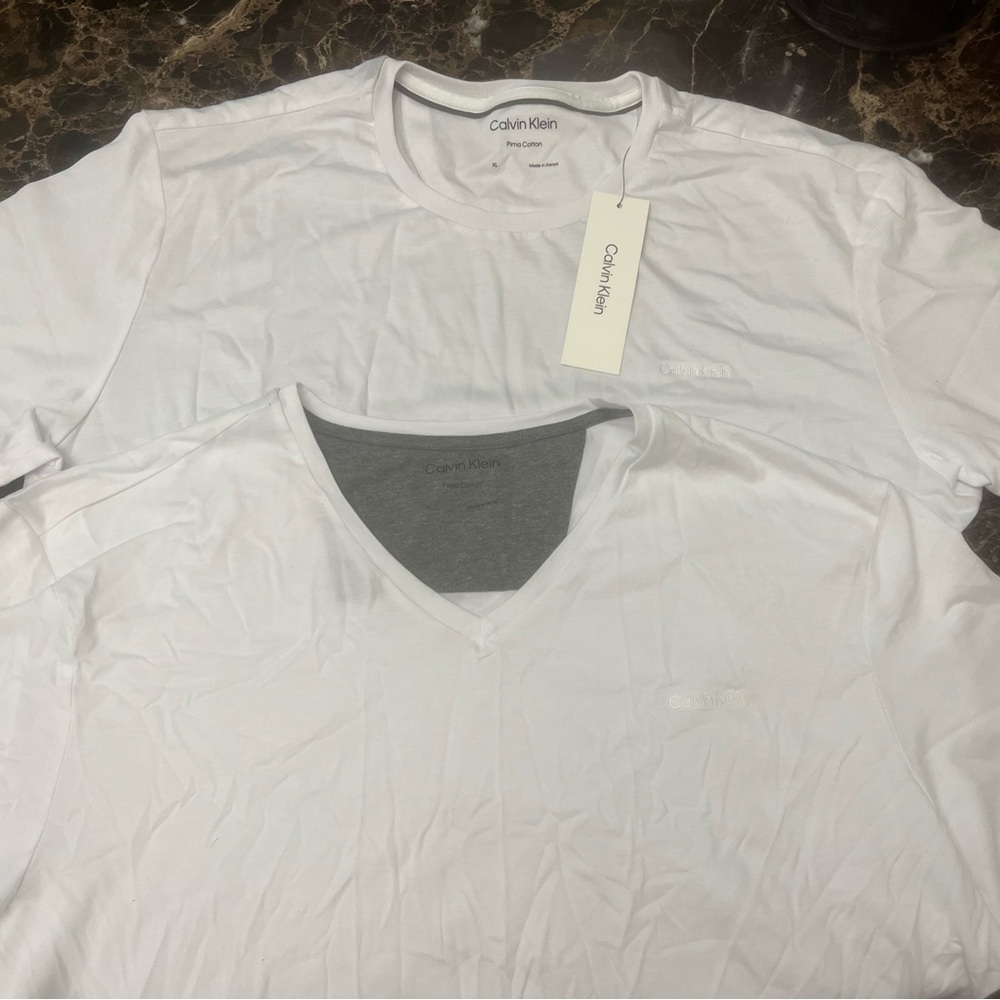 CALVIN KLEIN white  cotton shirts size MENS XL (US)  shirt deal 2 for $30